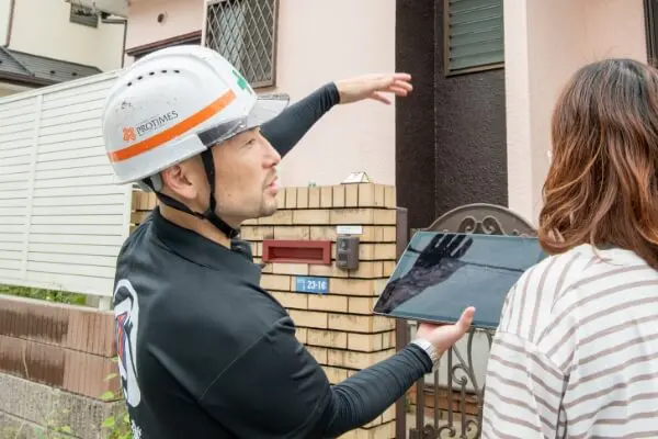 株式会社石井建装点検中の様子
