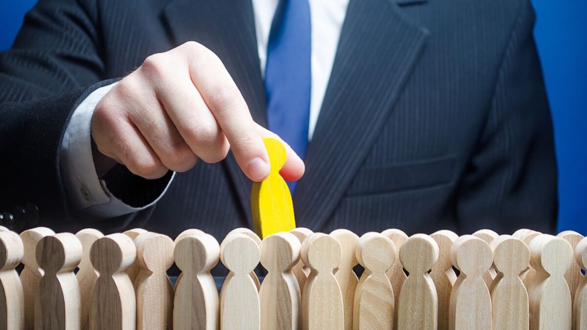 外壁塗装の業者選びにはコツがある!何を基準にすると良い?